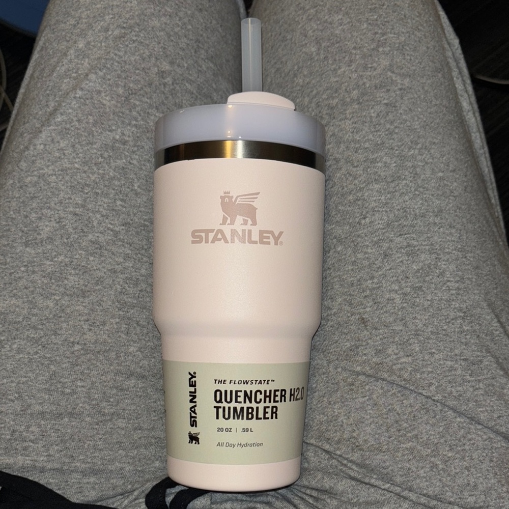 Stanley Quencher H2.0 Tumbler - Soft Cream